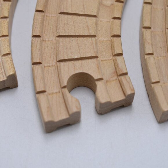 Lot of 10 Clickity Clack 4" Curved Switch Thomas & Friends Wooden Railway Train - Picture 10 of 12